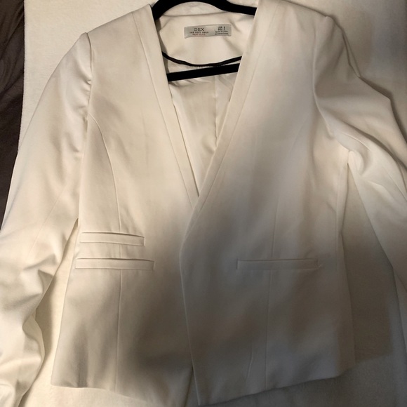 Blazer - Picture 1 of 1